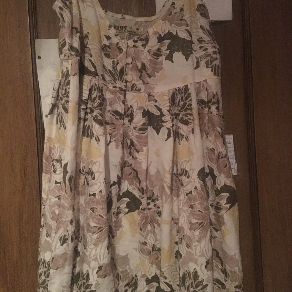Old Navy patterned summer dress